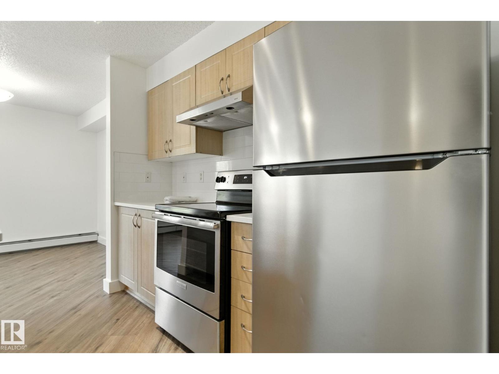 Photo 8 of 213 11449 Ellerslie Rd Sw, Edmonton AB