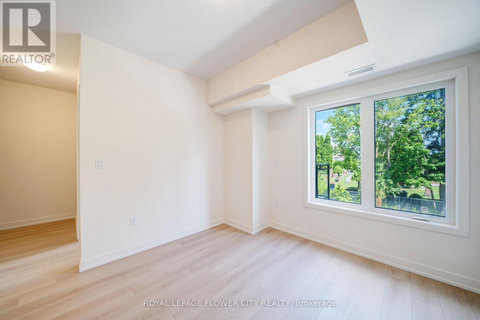 Photo 45 of 2304 58 Elizabeth Street S, Richmond Hill ON