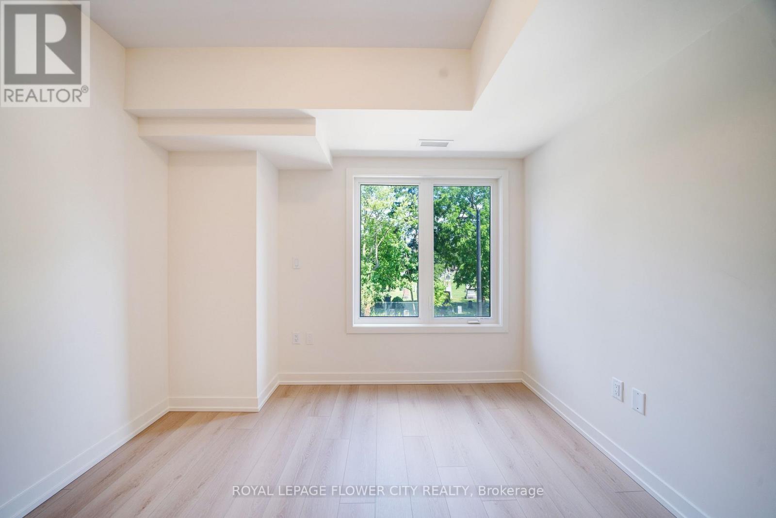 Photo 35 of 2304 58 Elizabeth Street S, Richmond Hill ON