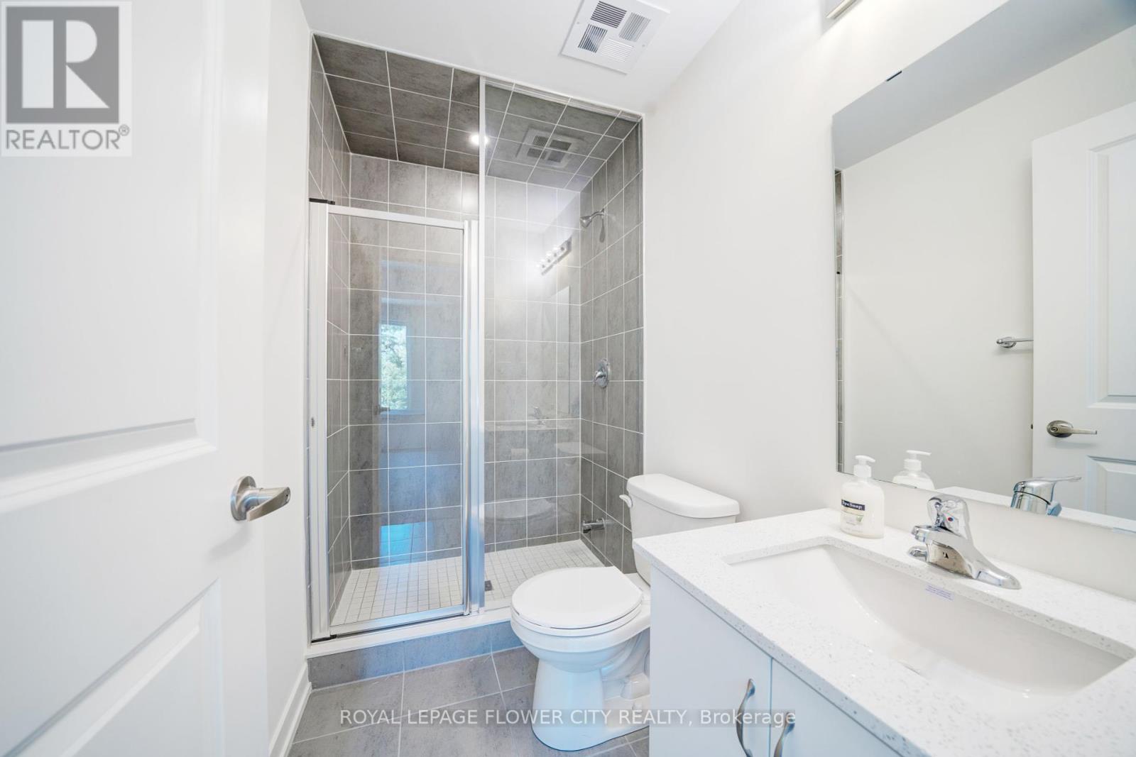Photo 30 of 2304 58 Elizabeth Street S, Richmond Hill ON