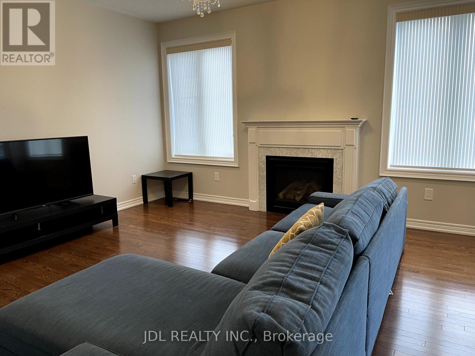 Photo 25 of 17 Kentland Street, Markham ON