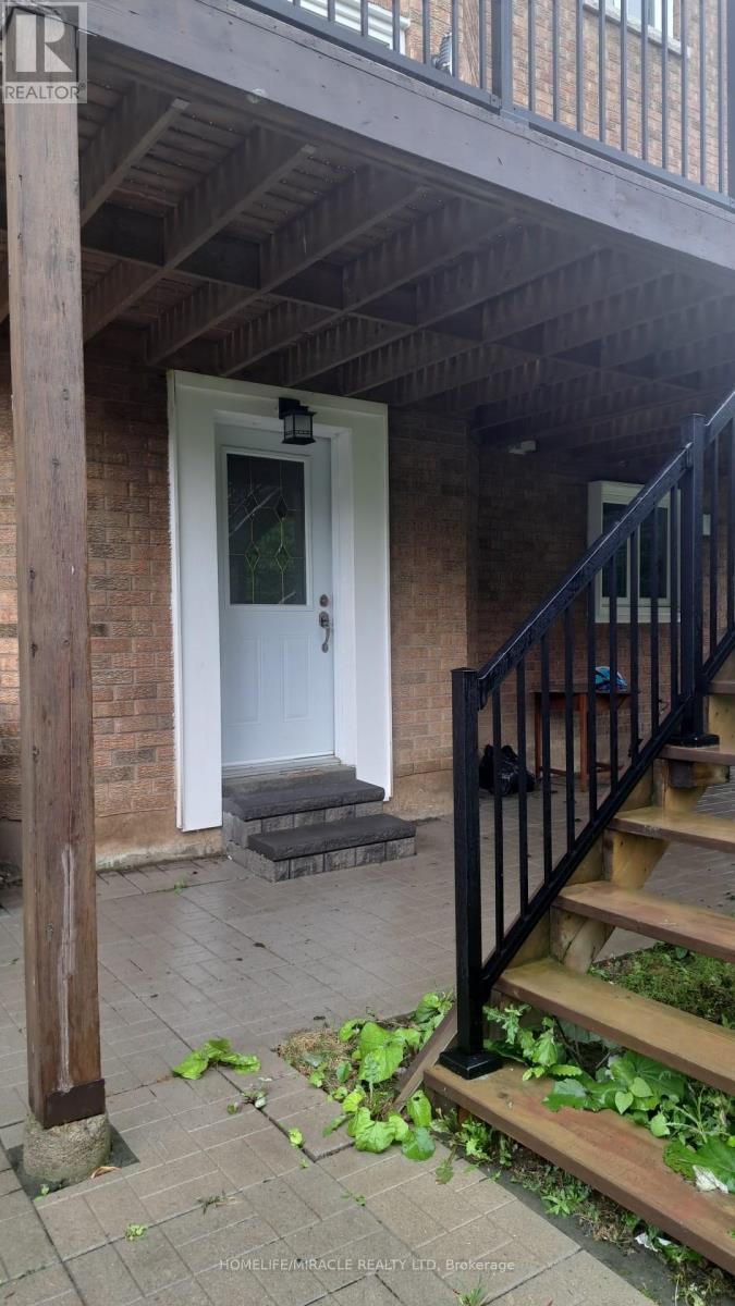 Photo 6 of Bsmt A 2 Vesta Drive, Richmond Hill ON