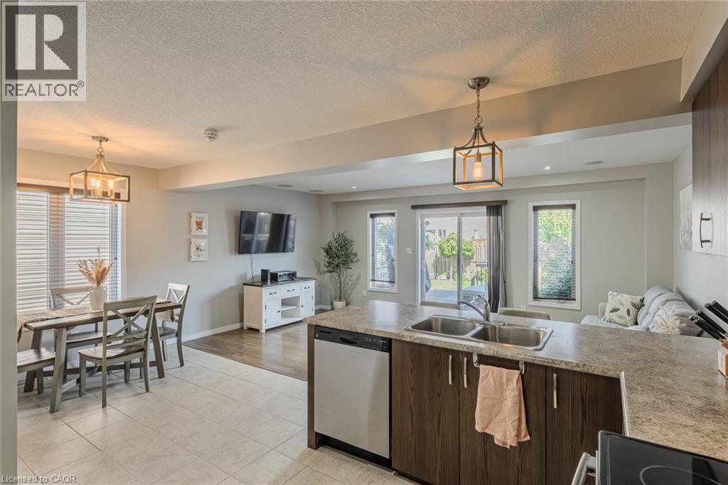 Photo 12 of 37 Trillium Way, Simcoe ON