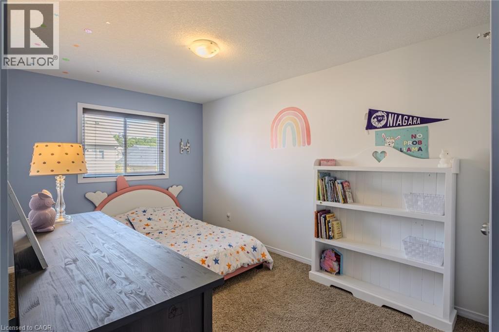 Photo 21 of 37 Trillium Way, Simcoe ON