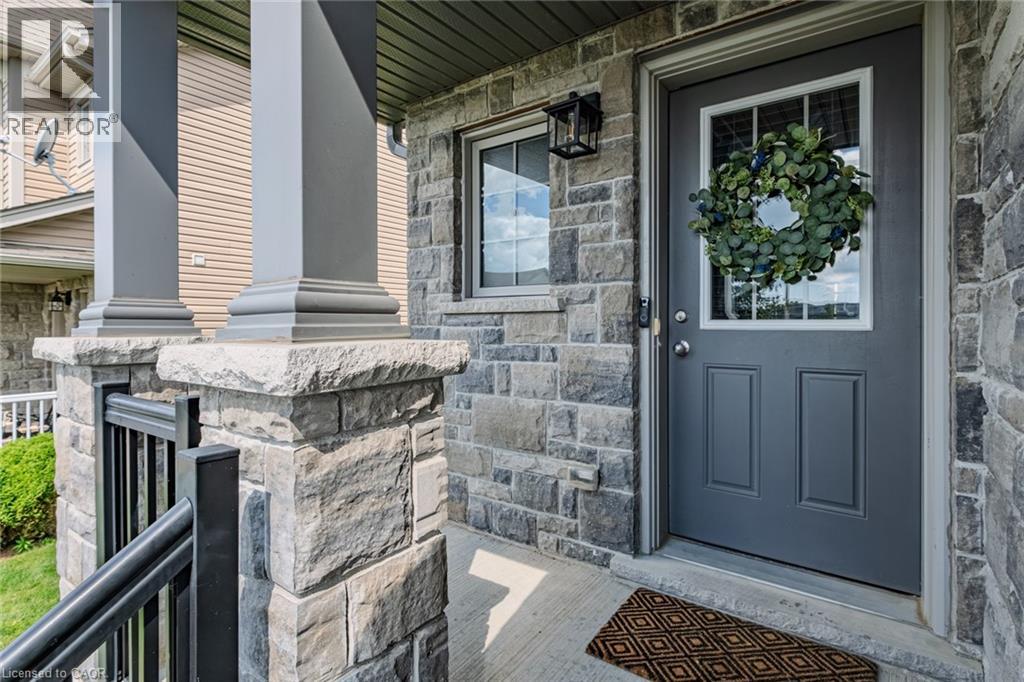 Photo 3 of 37 Trillium Way, Simcoe ON