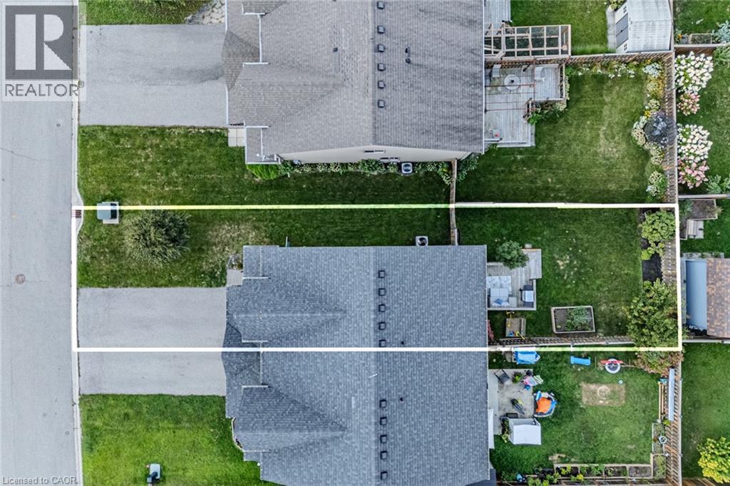 Photo 46 of 37 Trillium Way, Simcoe ON