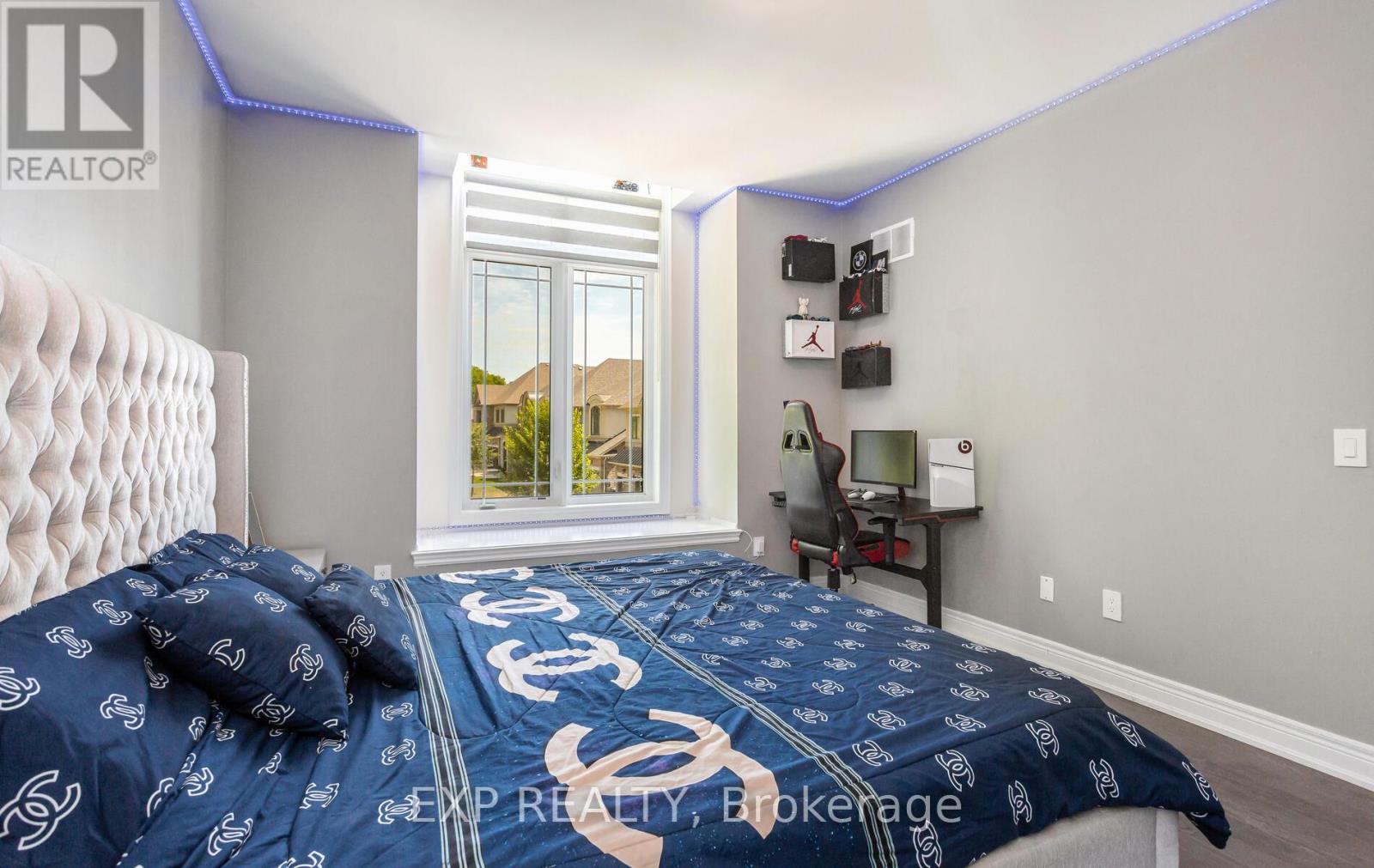 Photo 29 of 32 Daisy Meadow Crescent, Caledon ON