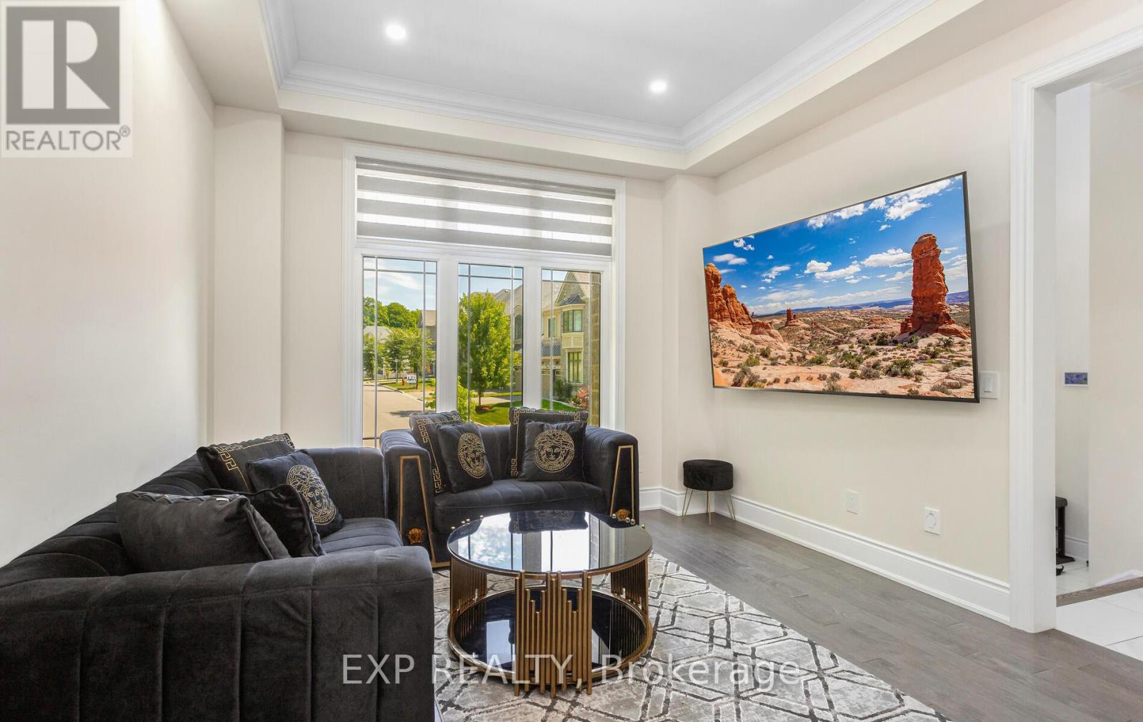 Photo 39 of 32 Daisy Meadow Crescent, Caledon ON