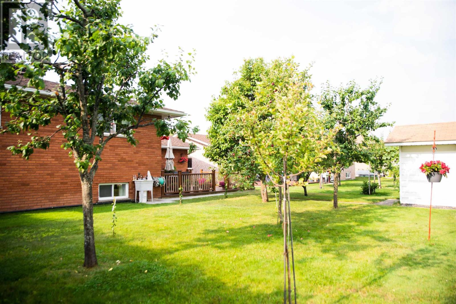 Photo 3 of 106 Johnson Ave, Sault Ste Marie ON