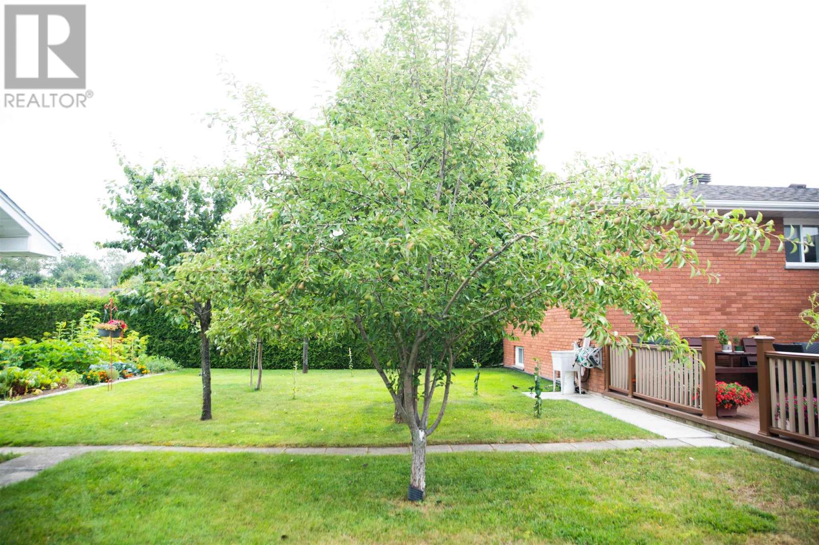 Photo 25 of 106 Johnson Ave, Sault Ste Marie ON
