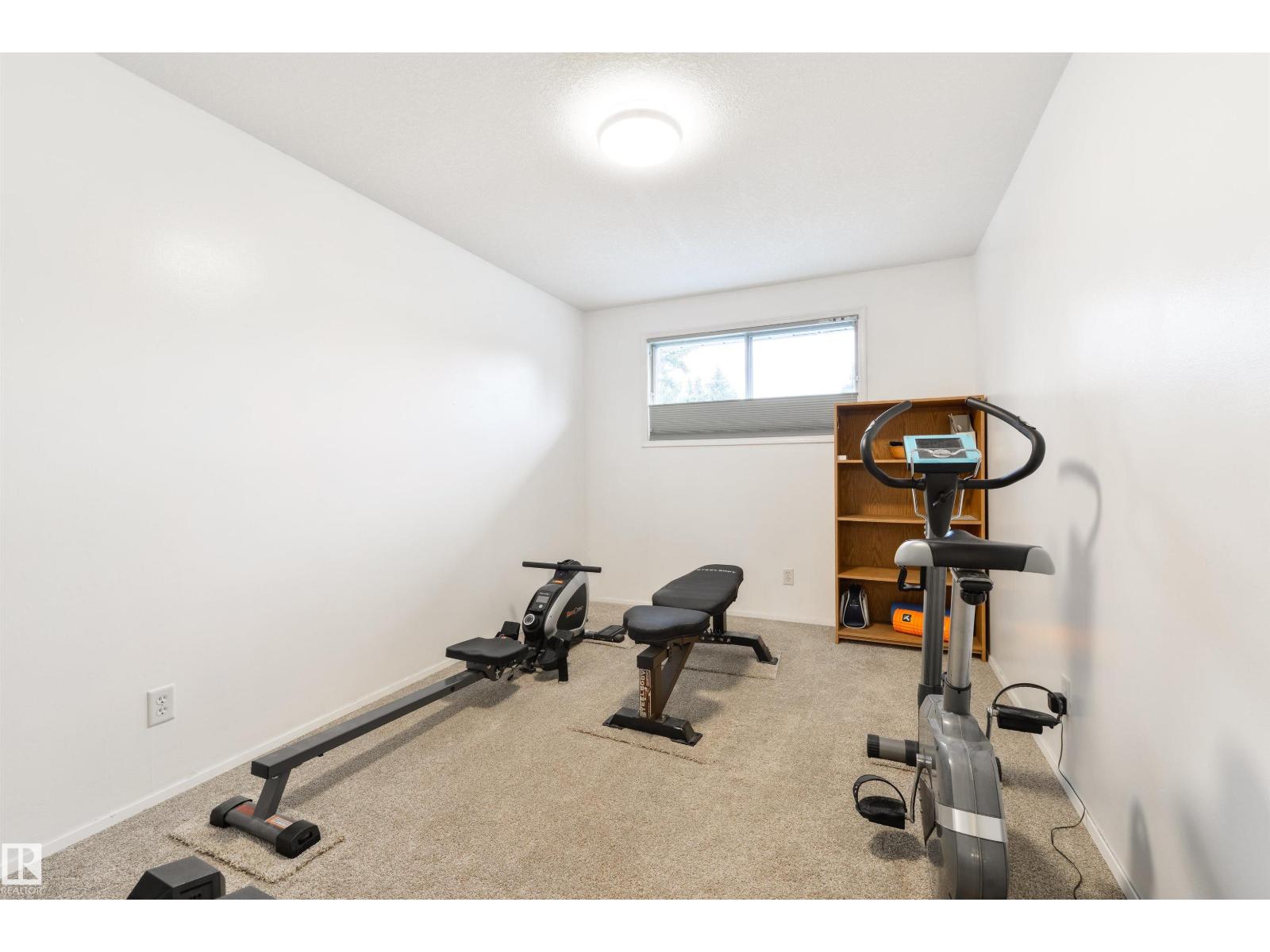 Photo 41 of 256 Westridge Rd Nw, Edmonton AB