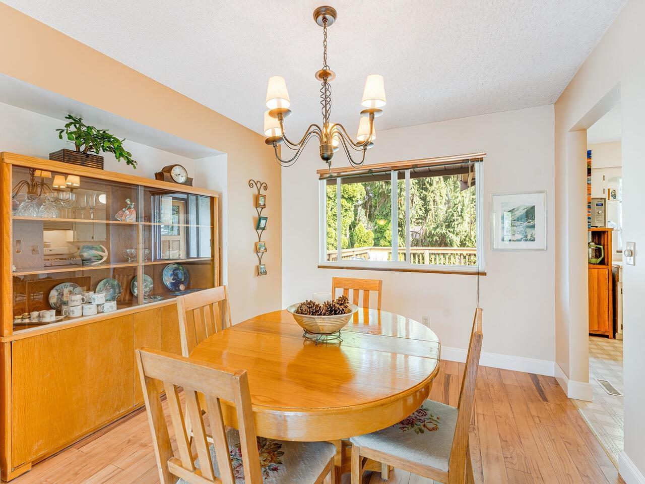 Photo 15 of 13231 65 A Avenue, Surrey BC