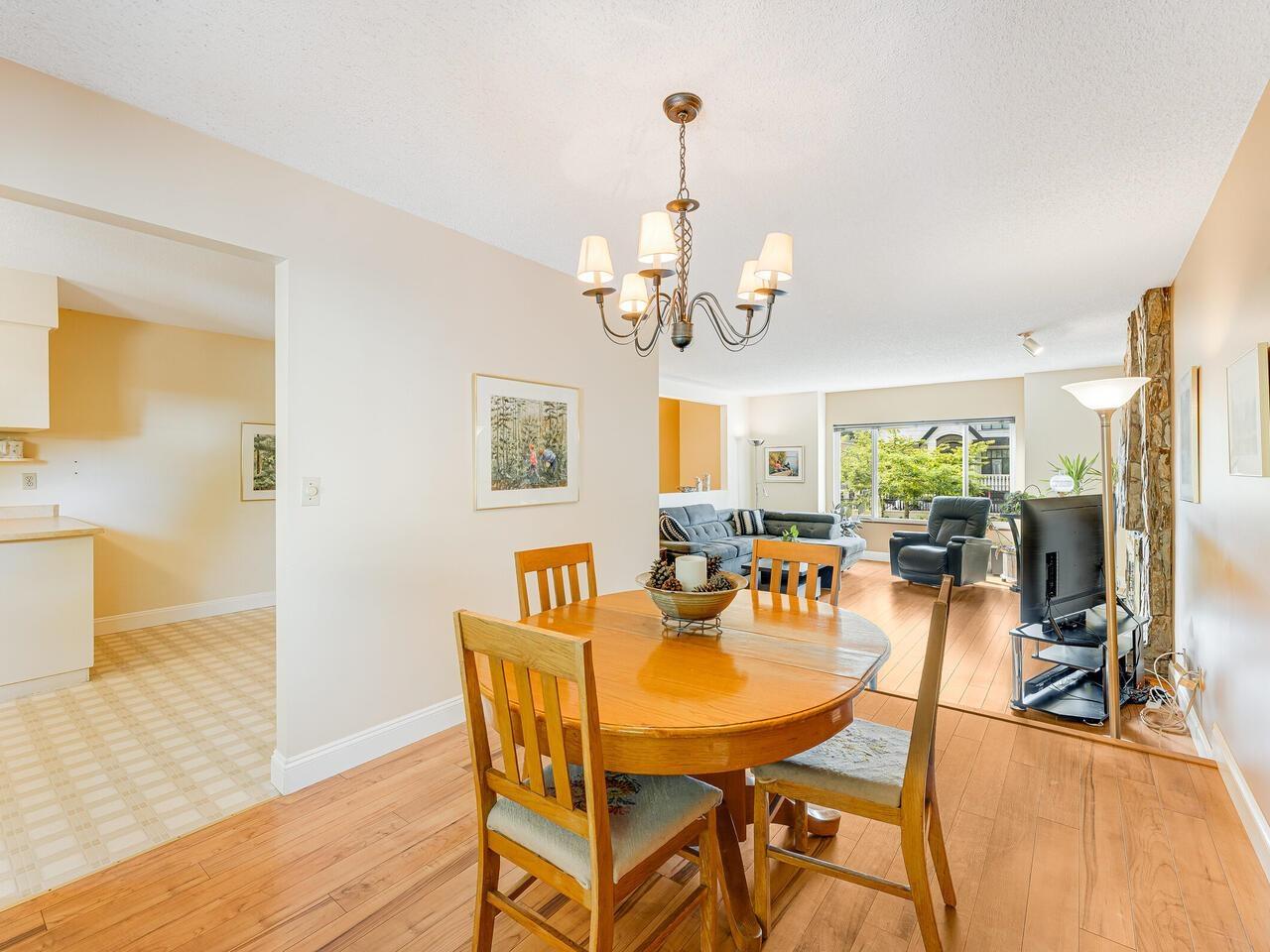 Photo 27 of 13231 65 A Avenue, Surrey BC