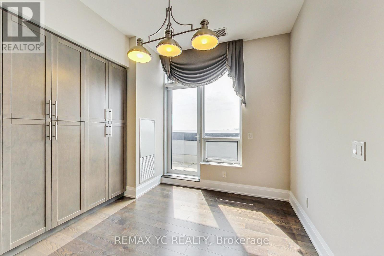 Photo 29 of Ph 4 2 Anndale Drive, Toronto ON