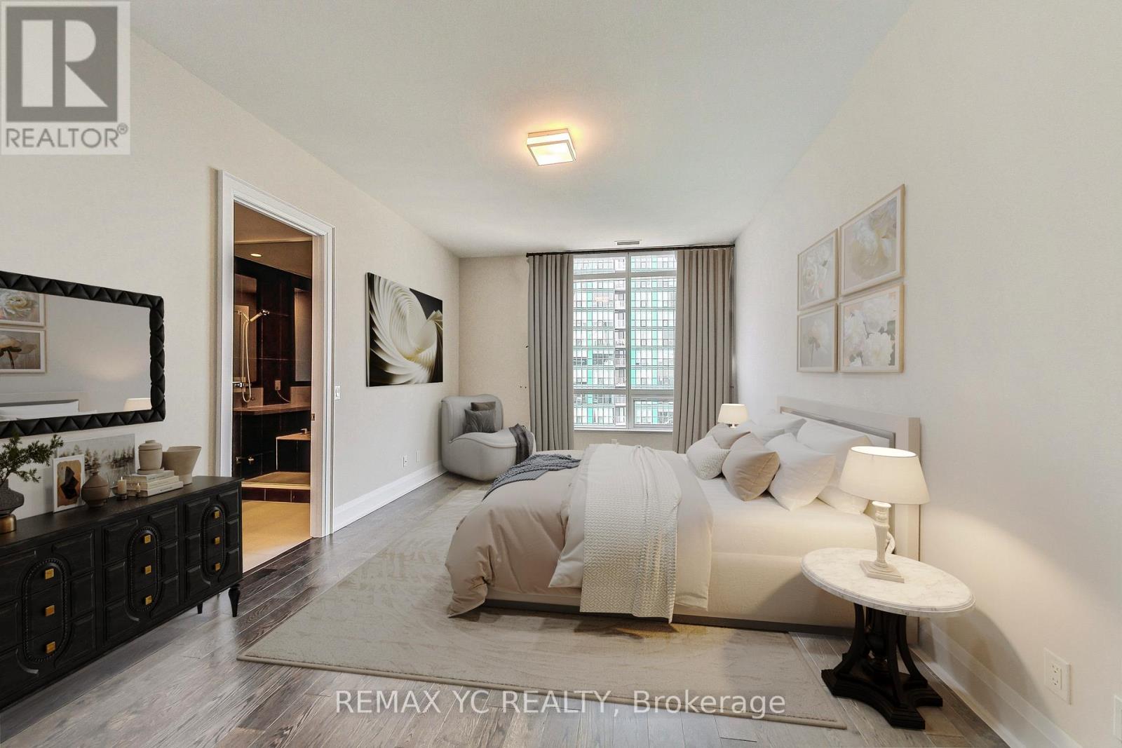 Photo 16 of Ph 4 2 Anndale Drive, Toronto ON