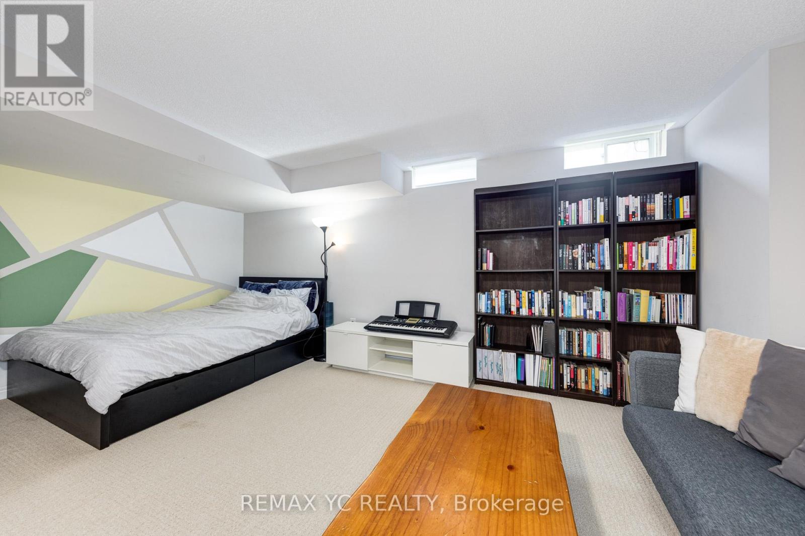 Single Family House for Sale in  CHAYNA CRESCENT Vaughan (Patterson) 