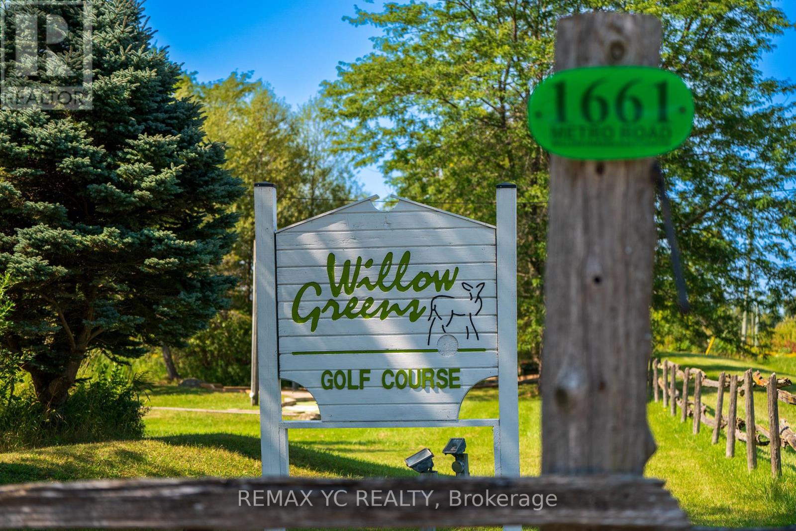 Photo 13 of 1661 Metro Road N, Georgina ON