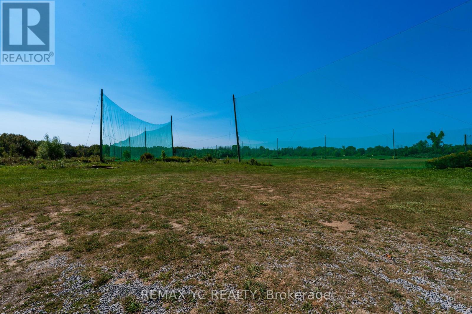 Photo 7 of 1661 Metro Road N, Georgina ON