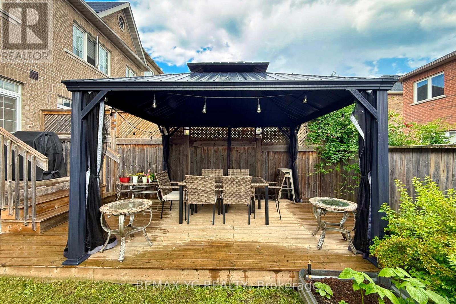Single Family House for Sale in  CHAYNA CRESCENT Vaughan (Patterson) 
