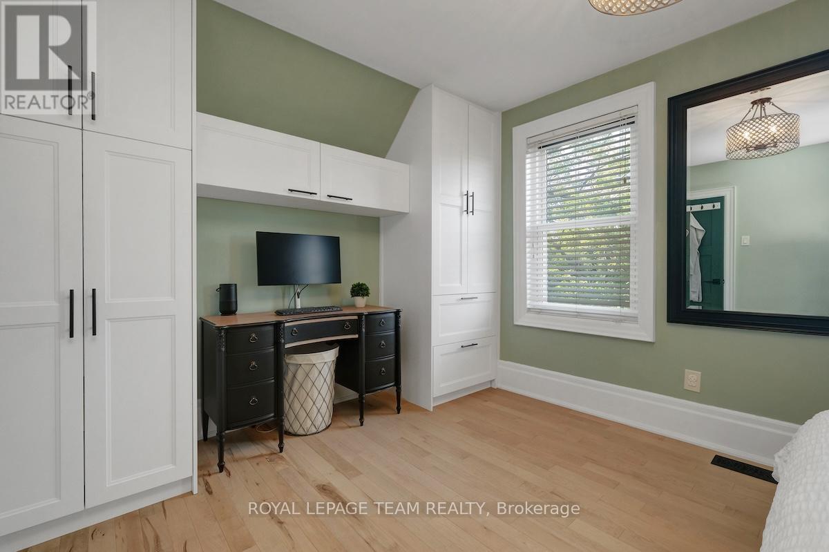 Photo 20 of 8 Pretoria Avenue, Ottawa ON