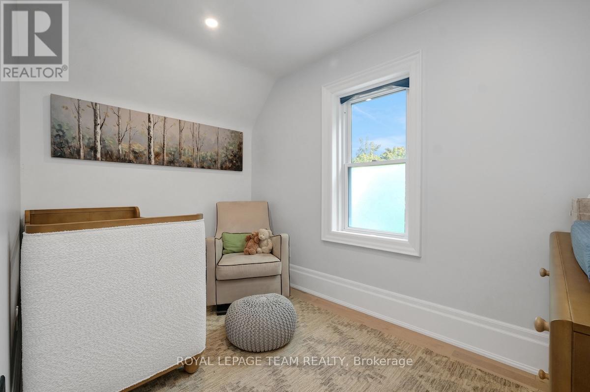Photo 40 of 8 Pretoria Avenue, Ottawa ON