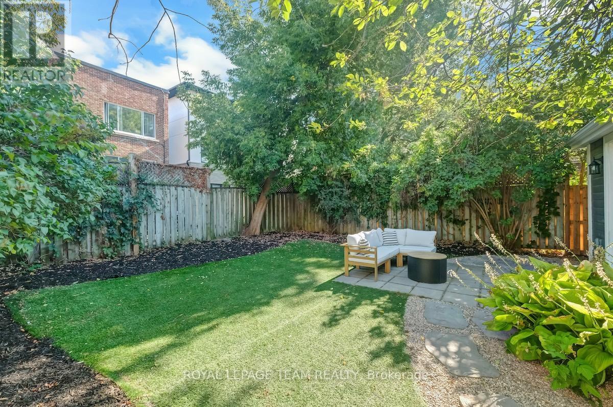 Photo 10 of 8 Pretoria Avenue, Ottawa ON