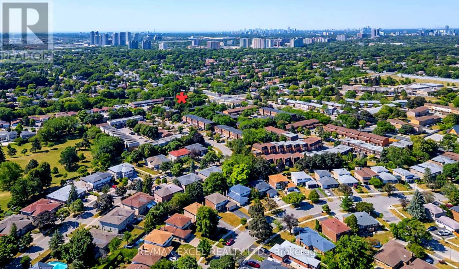 Photo 37 of 1 20 Crockamhill Drive, Toronto ON