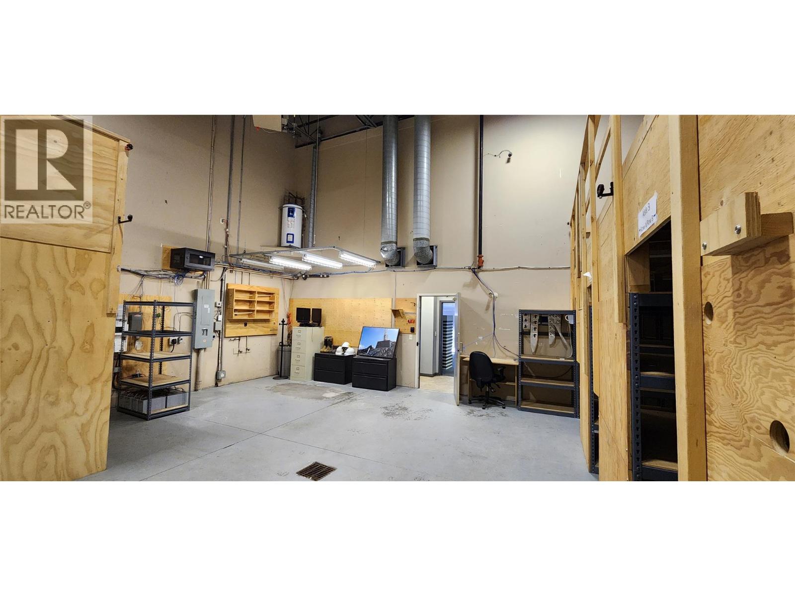 107A 140 Commercial Drive, Kelowna