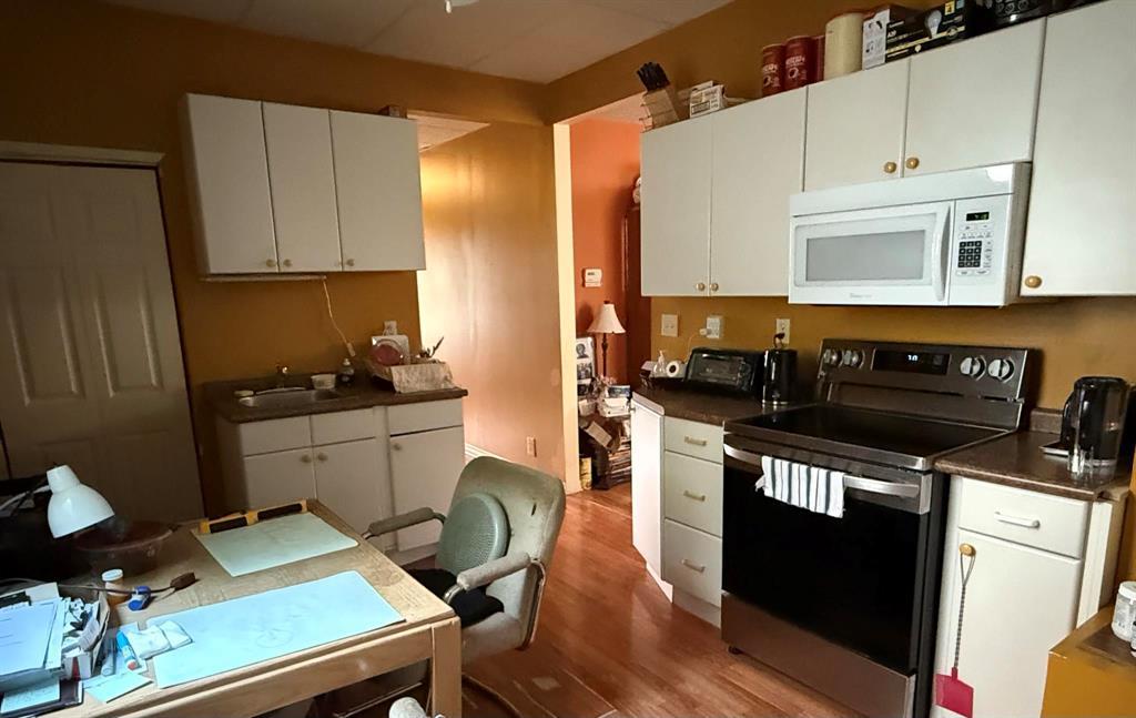 Photo 5 of 441 Pritchard Avenue, Winnipeg MB