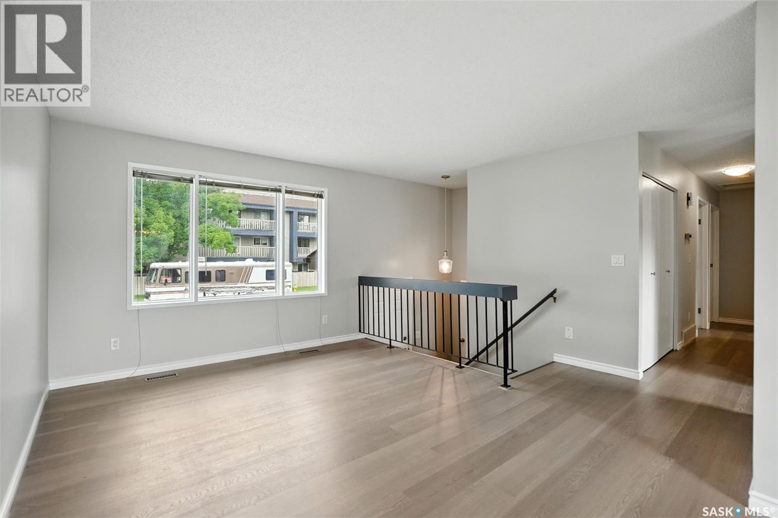 Photo 10 of 238 Stillwater Drive, Saskatoon SK