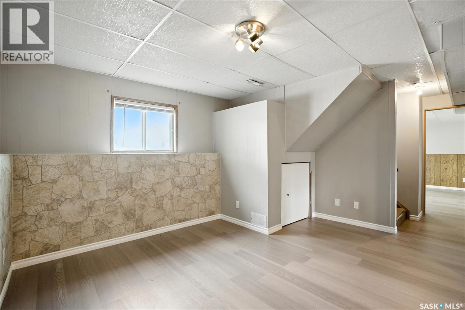 Photo 18 of 238 Stillwater Drive, Saskatoon SK
