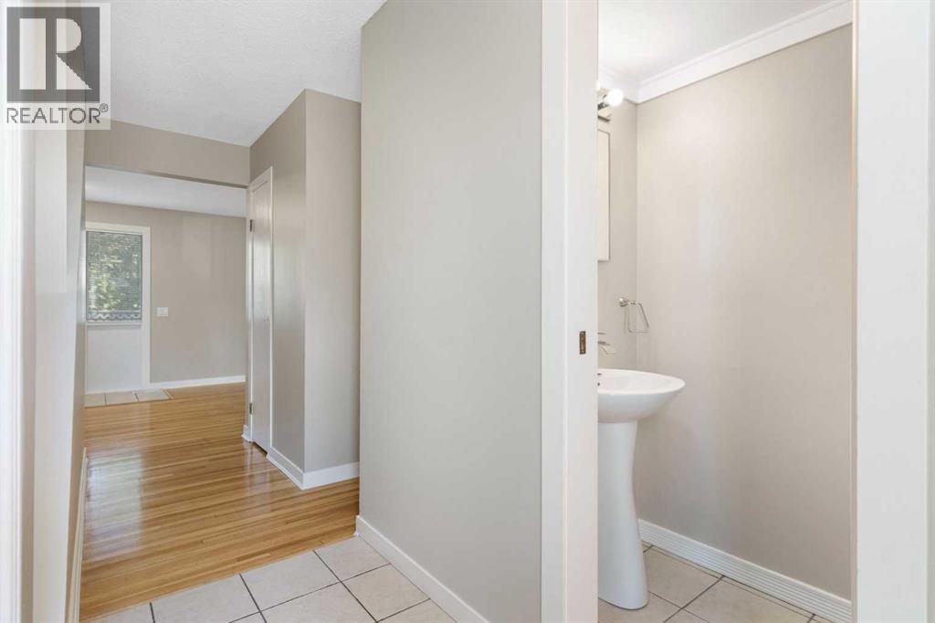 Single Family House for Sale in   Braniff Road SW Braeside Calgary 