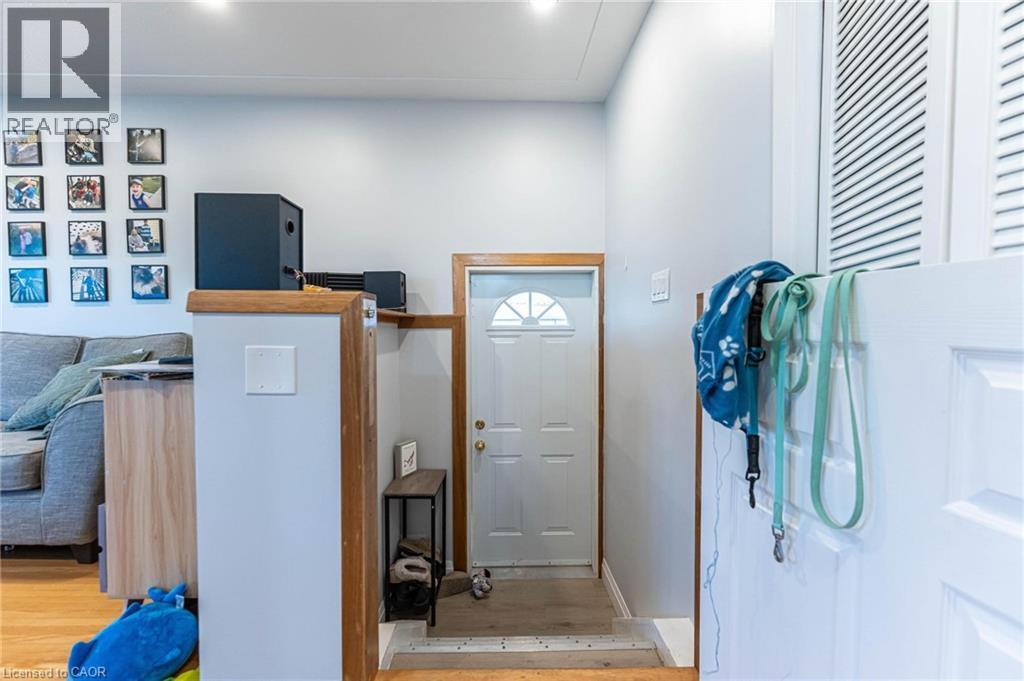 Photo 12 of 198 Berko Avenue, Hamilton ON
