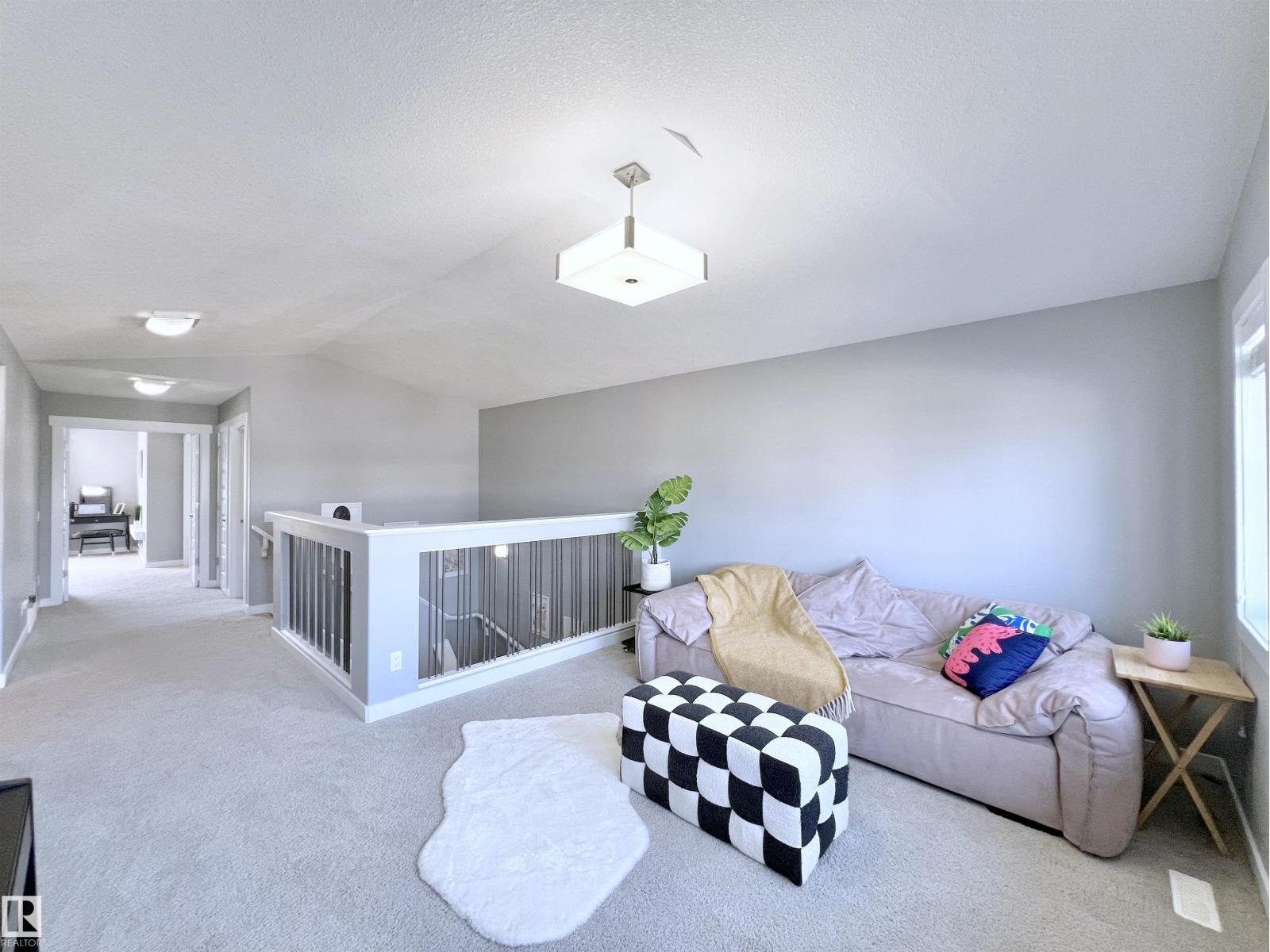 Photo 27 of 20629 97 A Av Nw, Edmonton AB