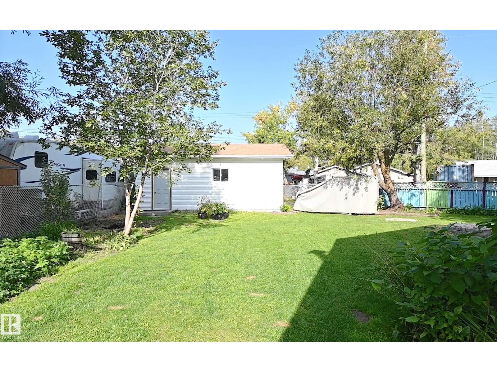 Photo 29 of 5912 49 Av, Rural Lac Ste Anne County AB