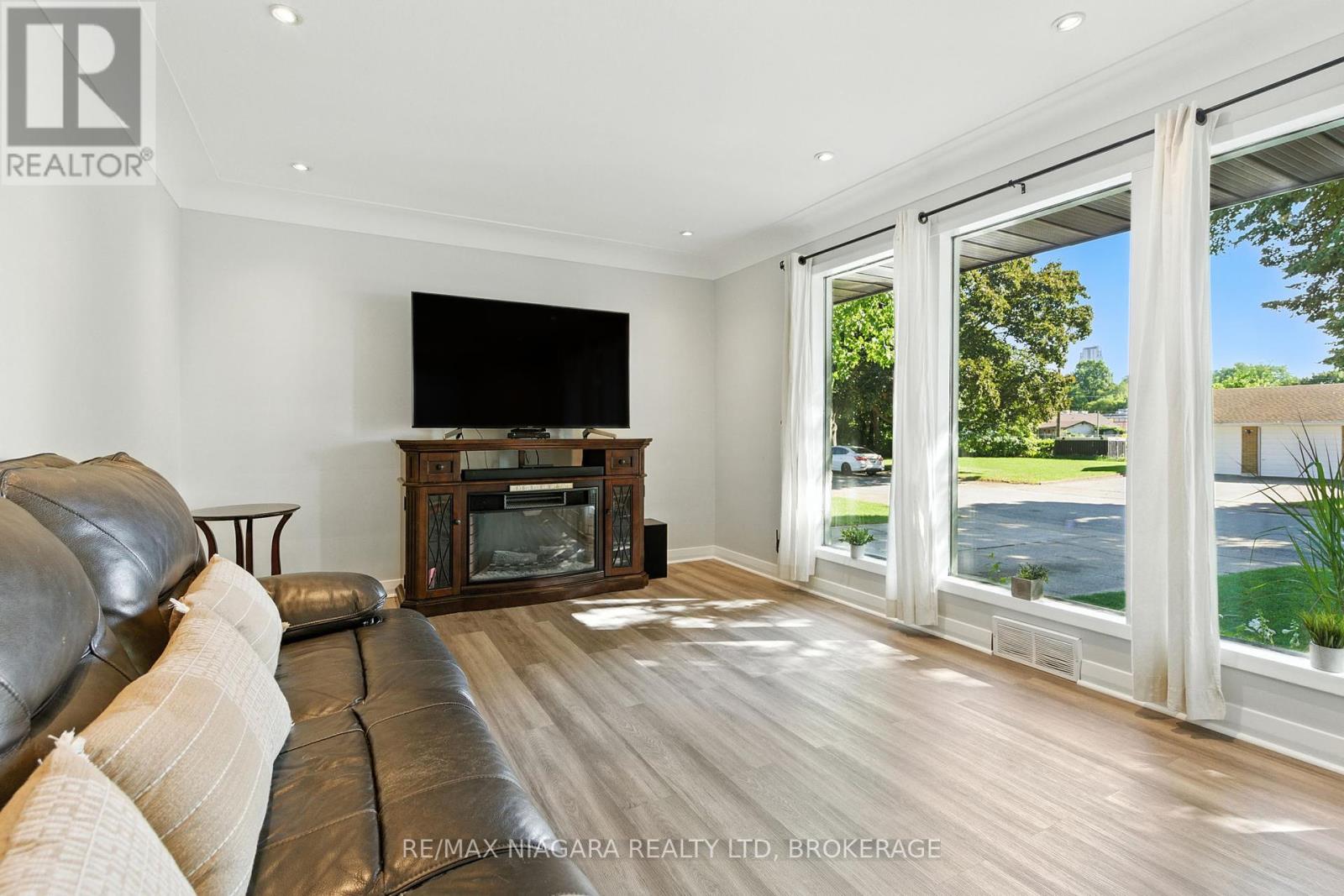 Photo 29 of 6775 Joyce Avenue, Niagara Falls ON