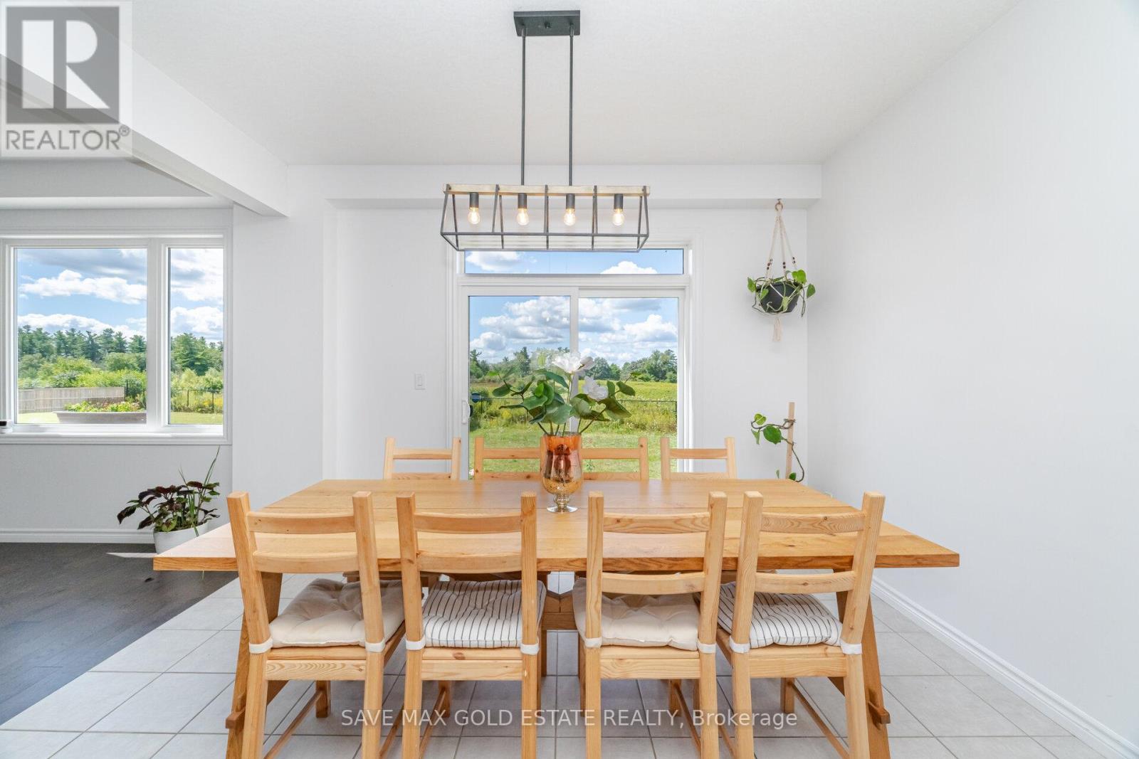 Photo 11 of 292 Freure Drive, Cambridge ON
