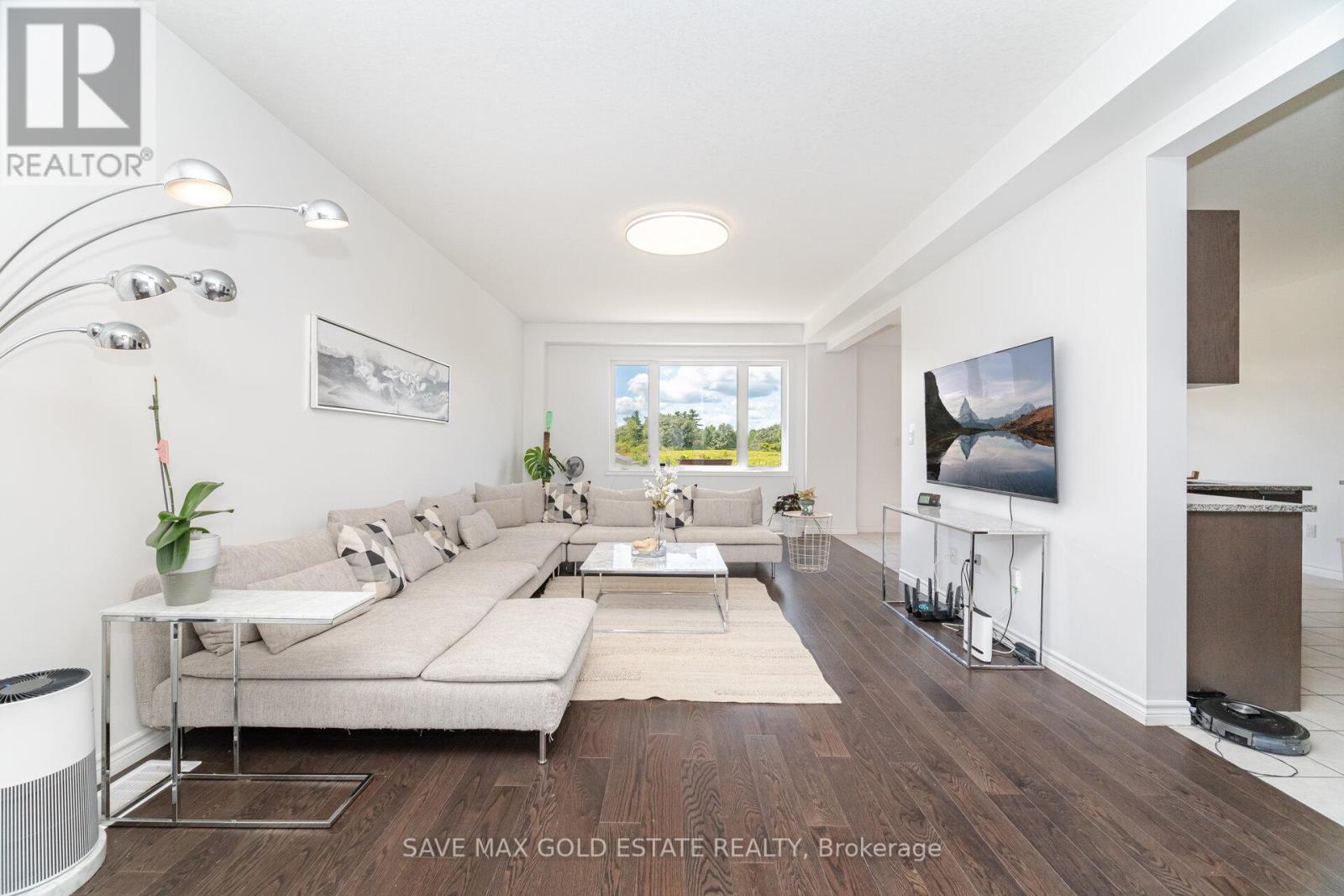 Photo 9 of 292 Freure Drive, Cambridge ON