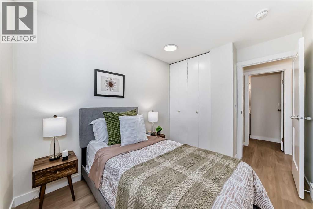Photo 20 of 102 Sunbank Way Se, Calgary AB