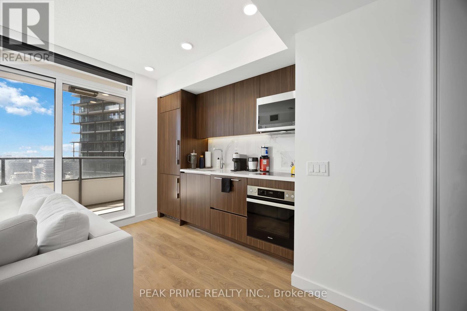 Photo 25 of 2610 38 Widmer Street, Toronto ON