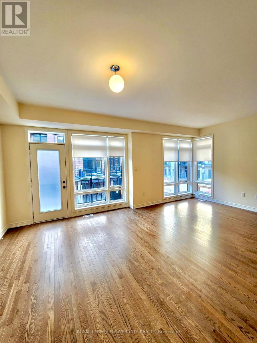 Photo 16 of 512 Littlewood Lane, Ajax ON