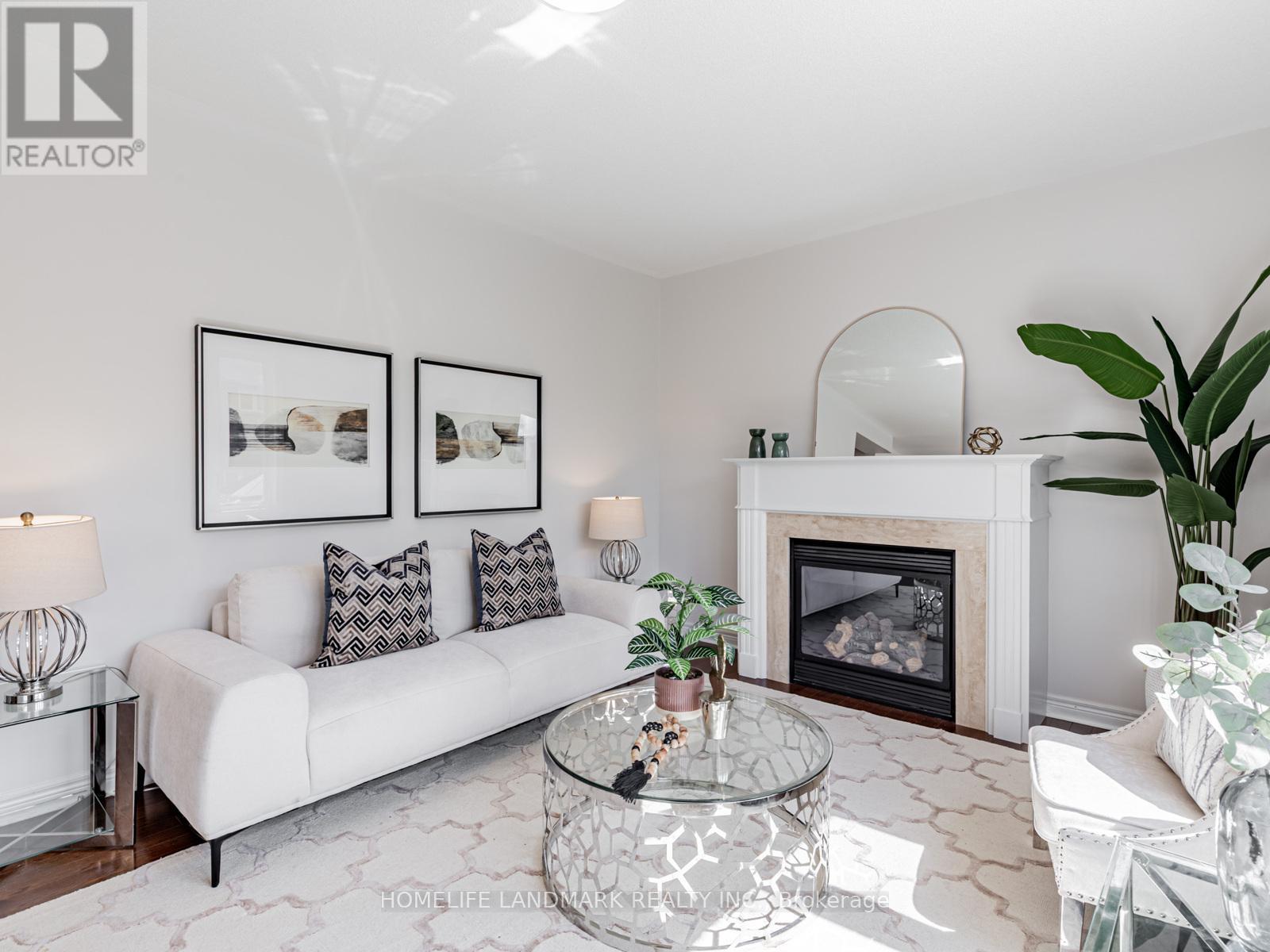 Photo 21 of 3 Wintam Place, Markham ON