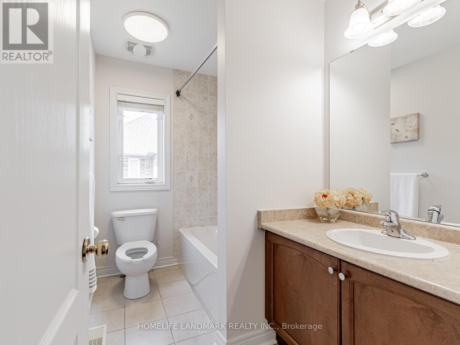 Photo 27 of 3 Wintam Place, Markham ON
