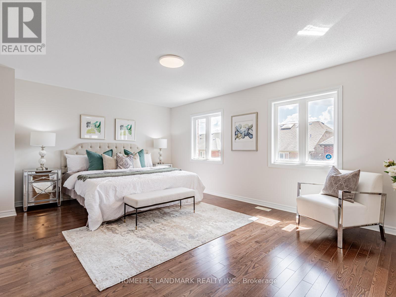 Photo 31 of 3 Wintam Place, Markham ON