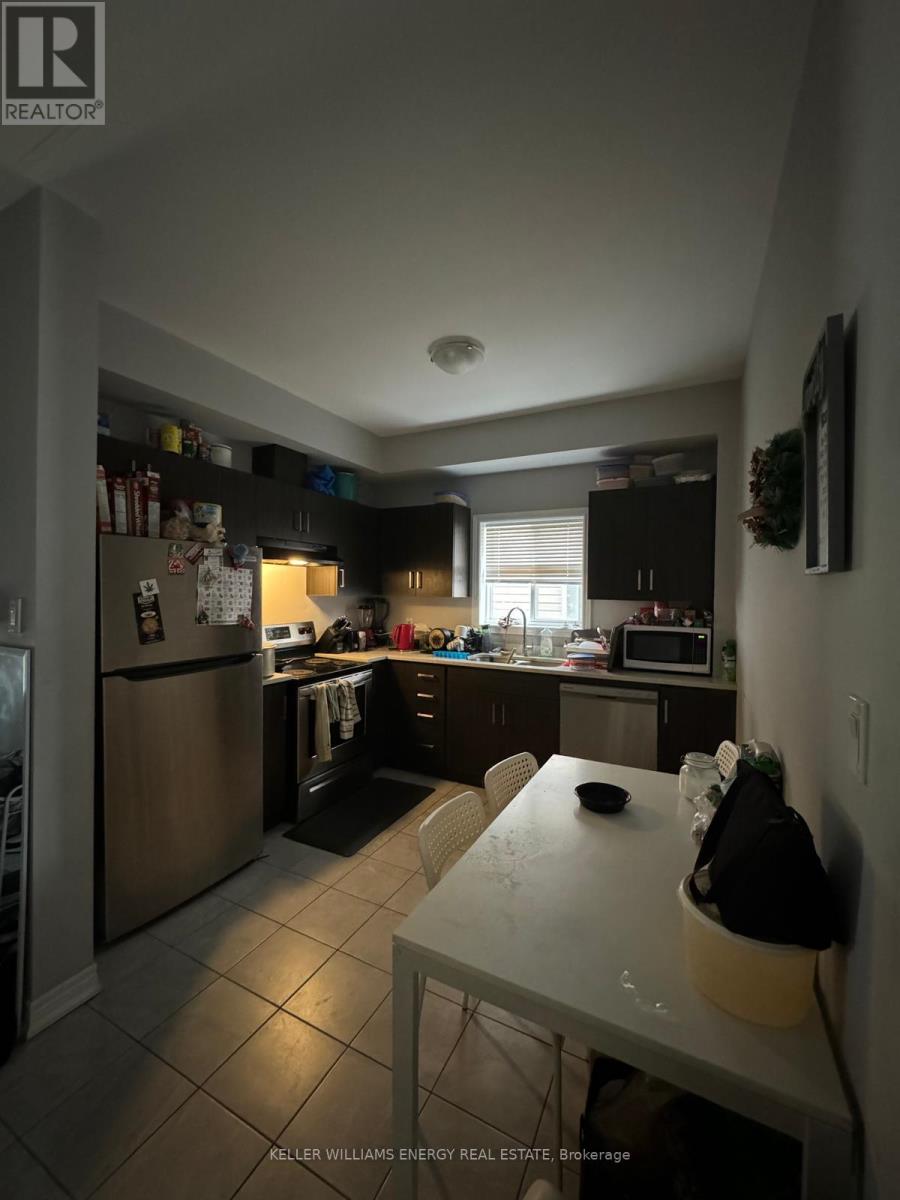 Photo 5 of 66 C Battle Street, Thorold ON