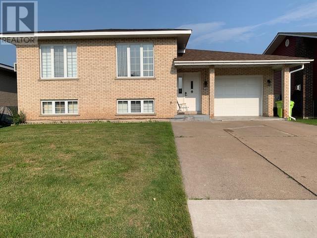 Photo 5 of 1012 North Street, Sault Ste Marie ON