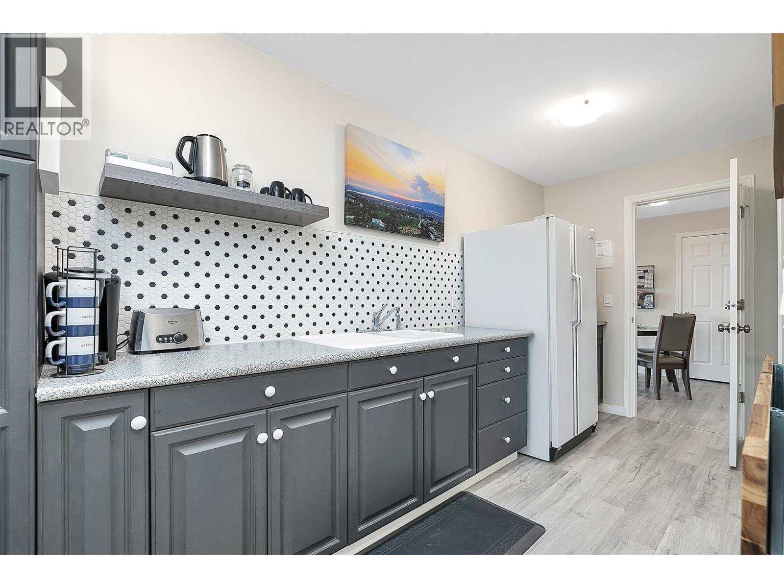 Photo 11 of 880 Ackerman Court, Kelowna BC