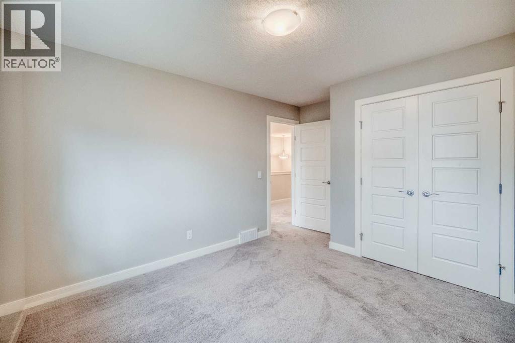Single Family House for Sale in  Nolan Hill Boulevard NW Nolan Hill Calgary 