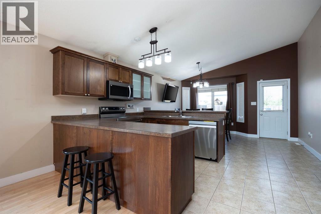 Photo 6 of 135 Peyton Way, Fort Mcmurray AB