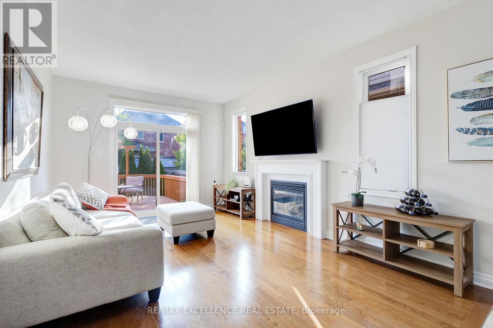 Photo 6 of 52 Atchison Drive, Caledon ON